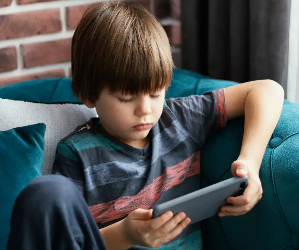 Blog Article - Balancing Screen Time: Why It's Important